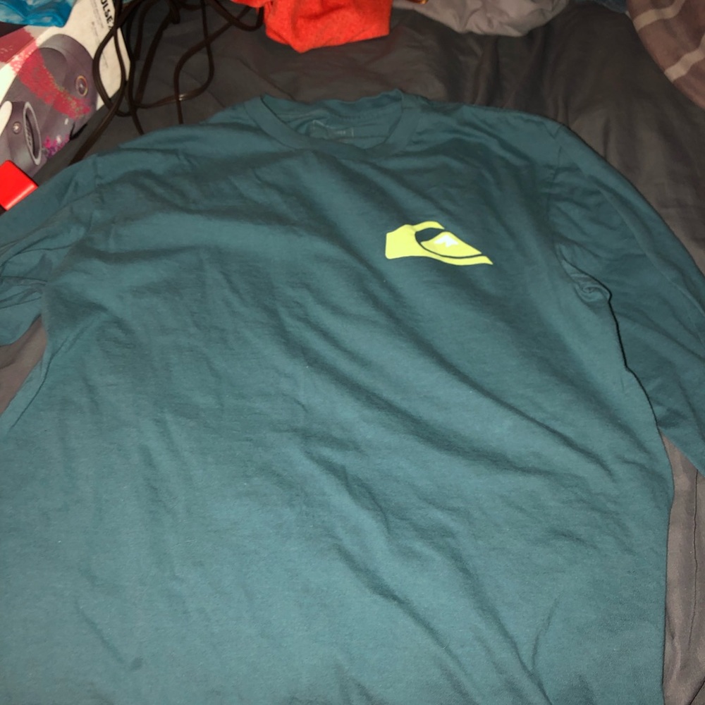 quiksilver long sleeve